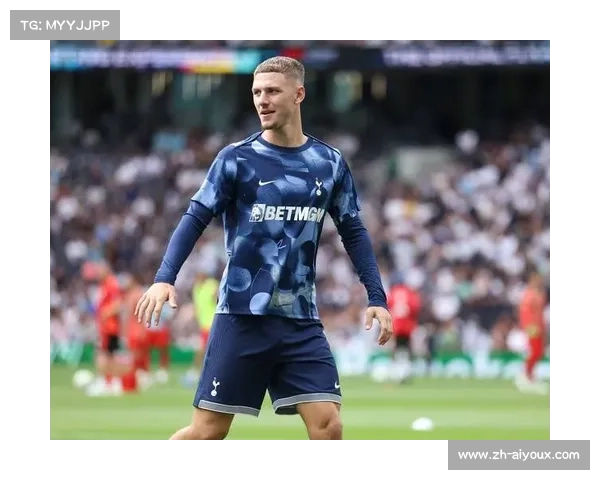 西蒙斯加盟热刺后贡献有限 荷兰新星33场仅两球五助